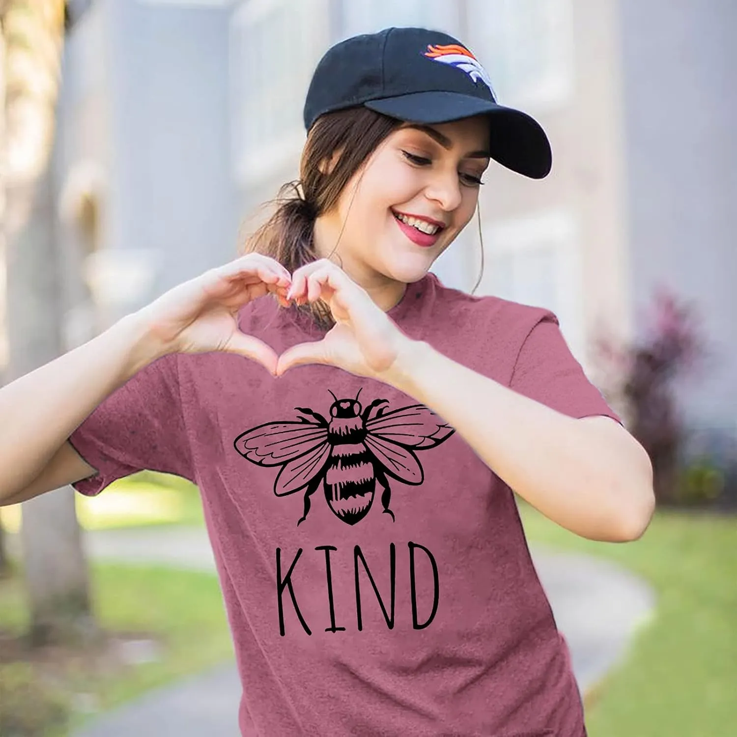 Be Kind Tshirt Women Cute Bee Graphic Shirt Funny Inspirational Teacher Short Sleeve Tees Tops
