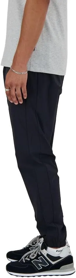 New Balance Men's Athletics Stretch Woven Jogger