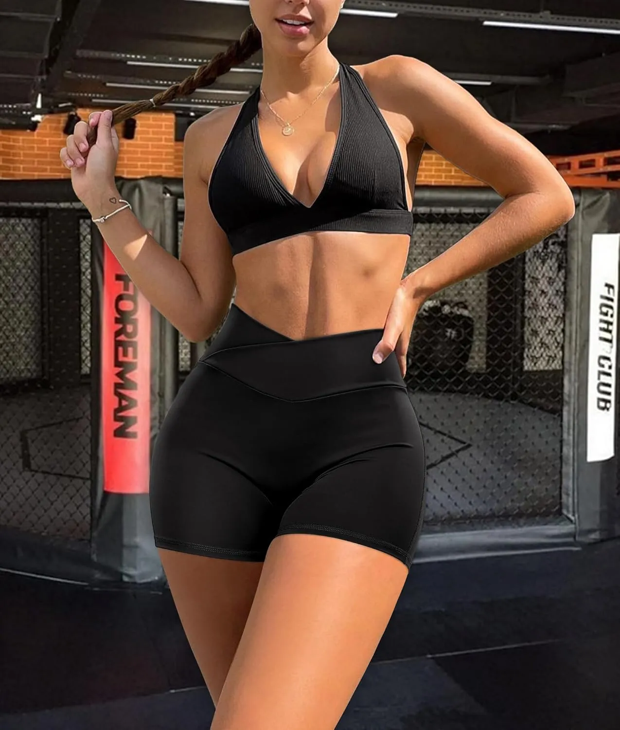 SEASUM Women Pocket Shorts Scrunch Butt Workout Cargo Shorts V Waist Yoga Booty Lifting Gym Bottom